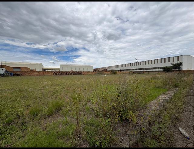 3,646M² VACANT LAND FOR SALE IN VAALPARK